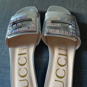 Brand new GUCCI LEATHER SANDAL 36